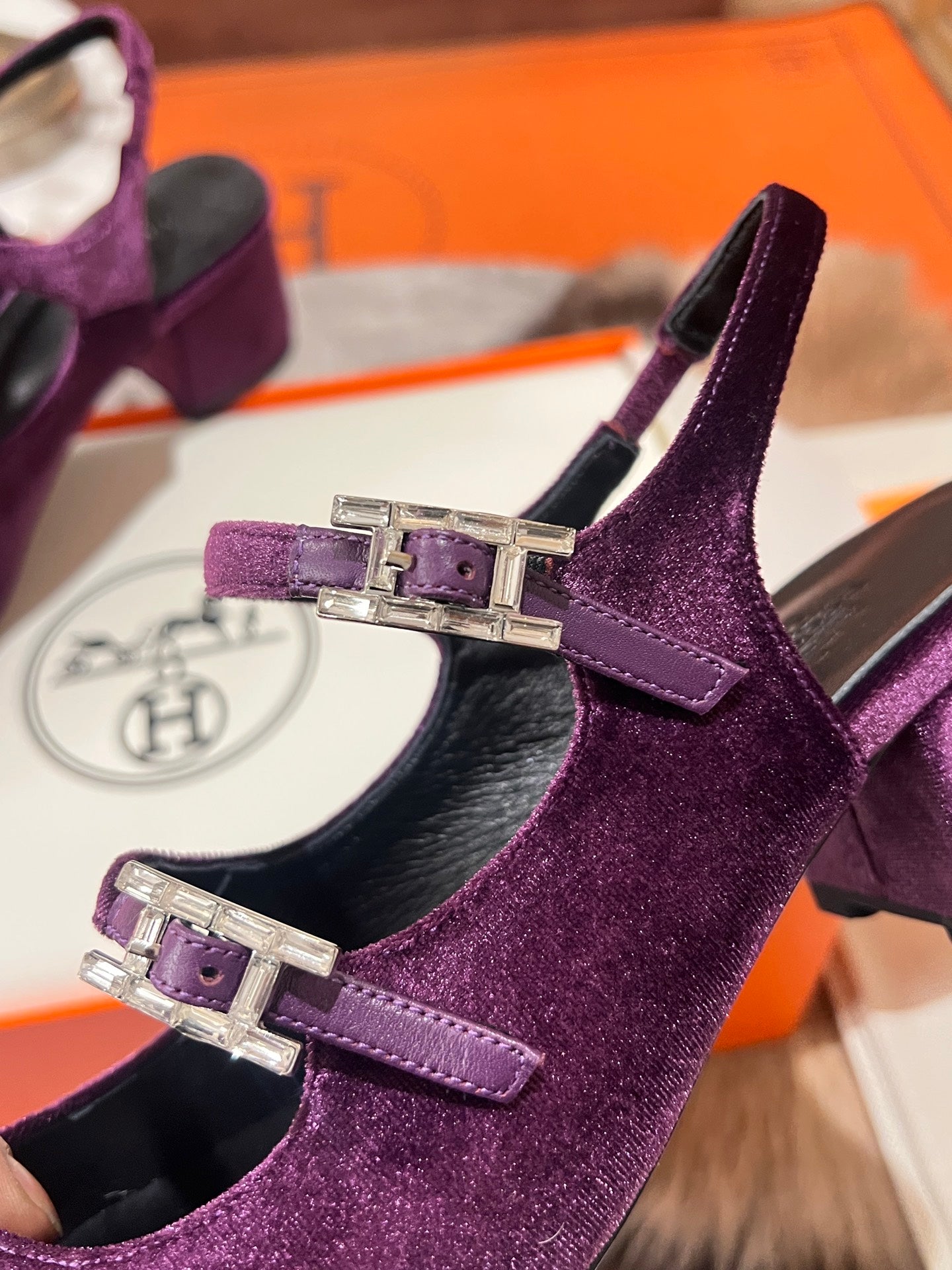 HM Jackie 50 Pump Purple Velvet 680228
