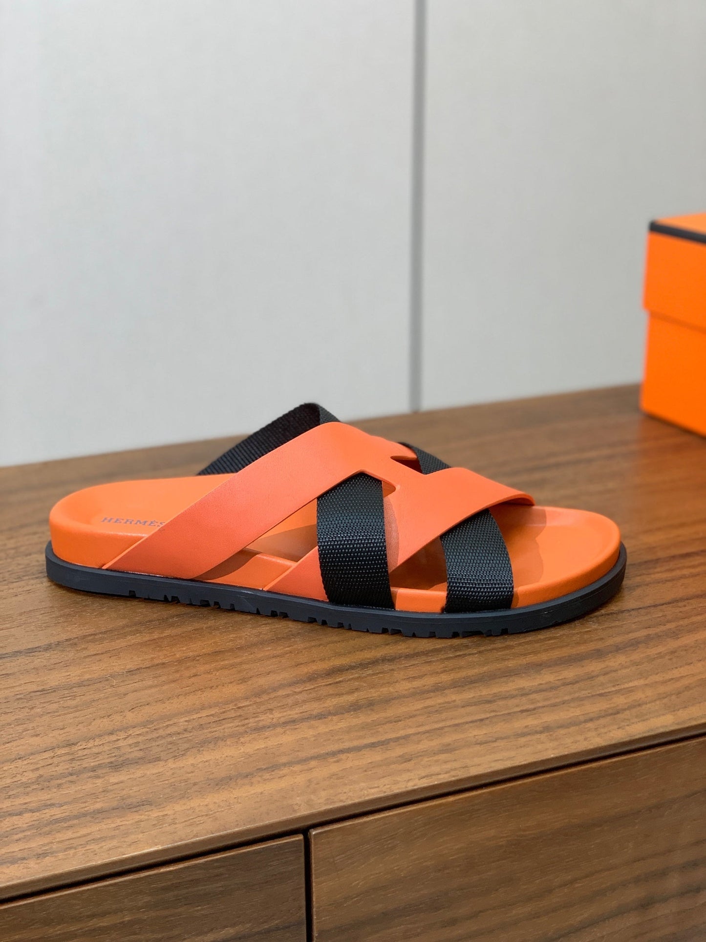 HM Kazimir Sandal Orange Black Frabic Calfskin 294011