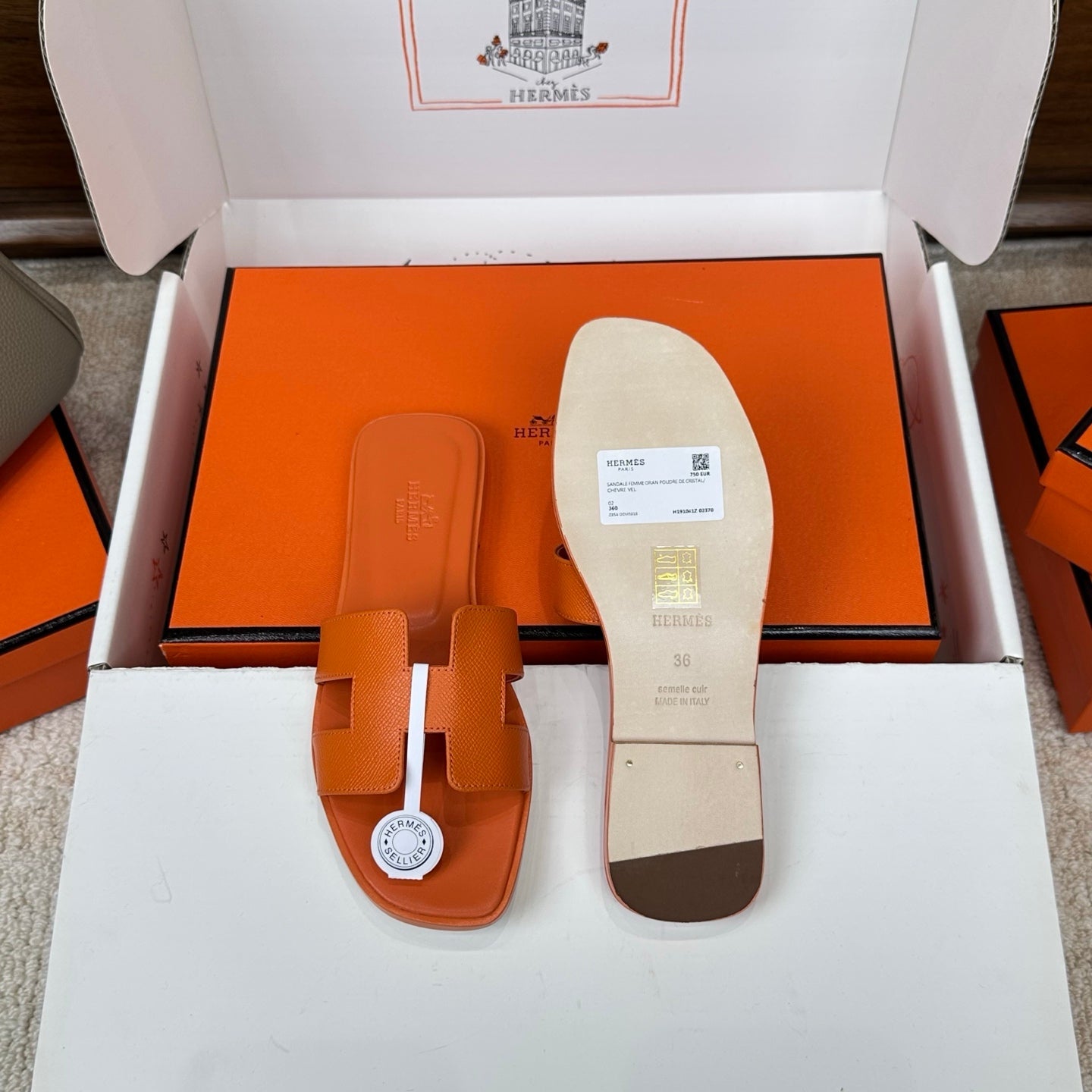 HM Oran Sandal Orange Espom Sheepskin 802478