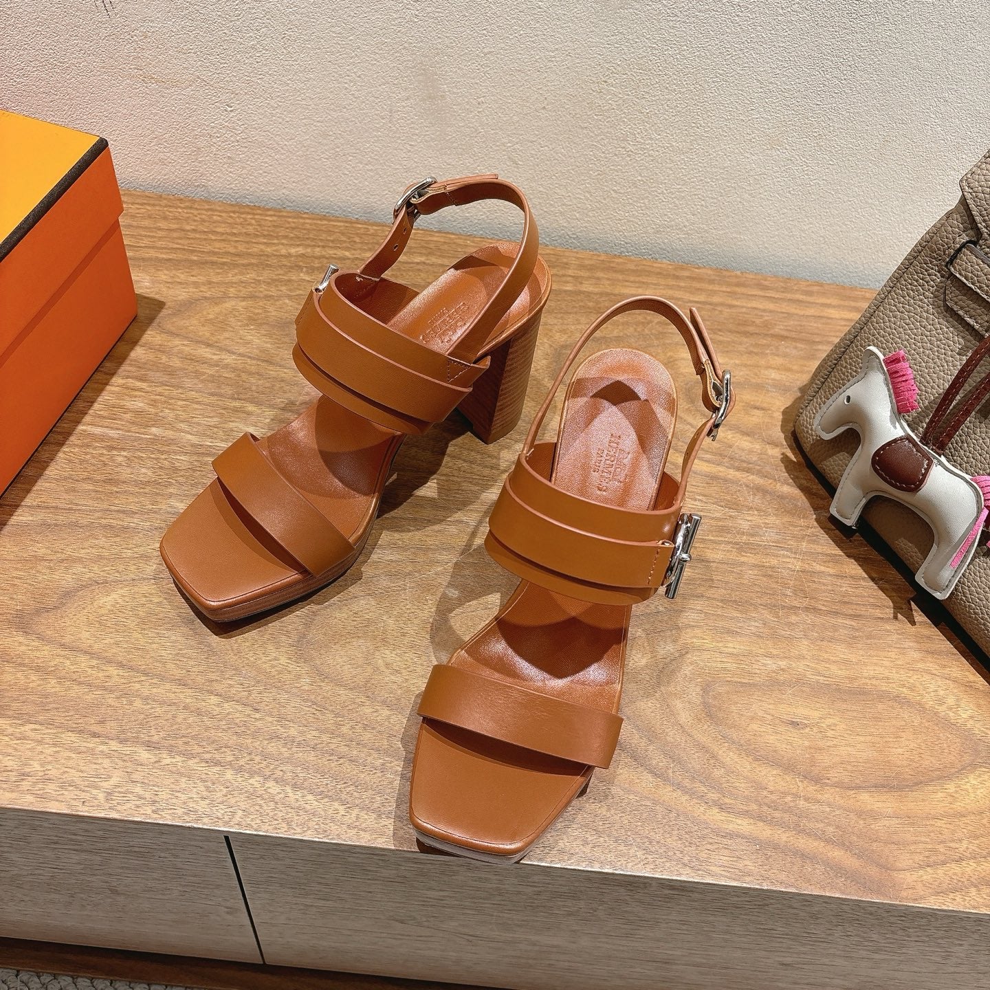 HM 26S Gigi 85 Sandal In Camel Brown Calfskin Silver Hardware