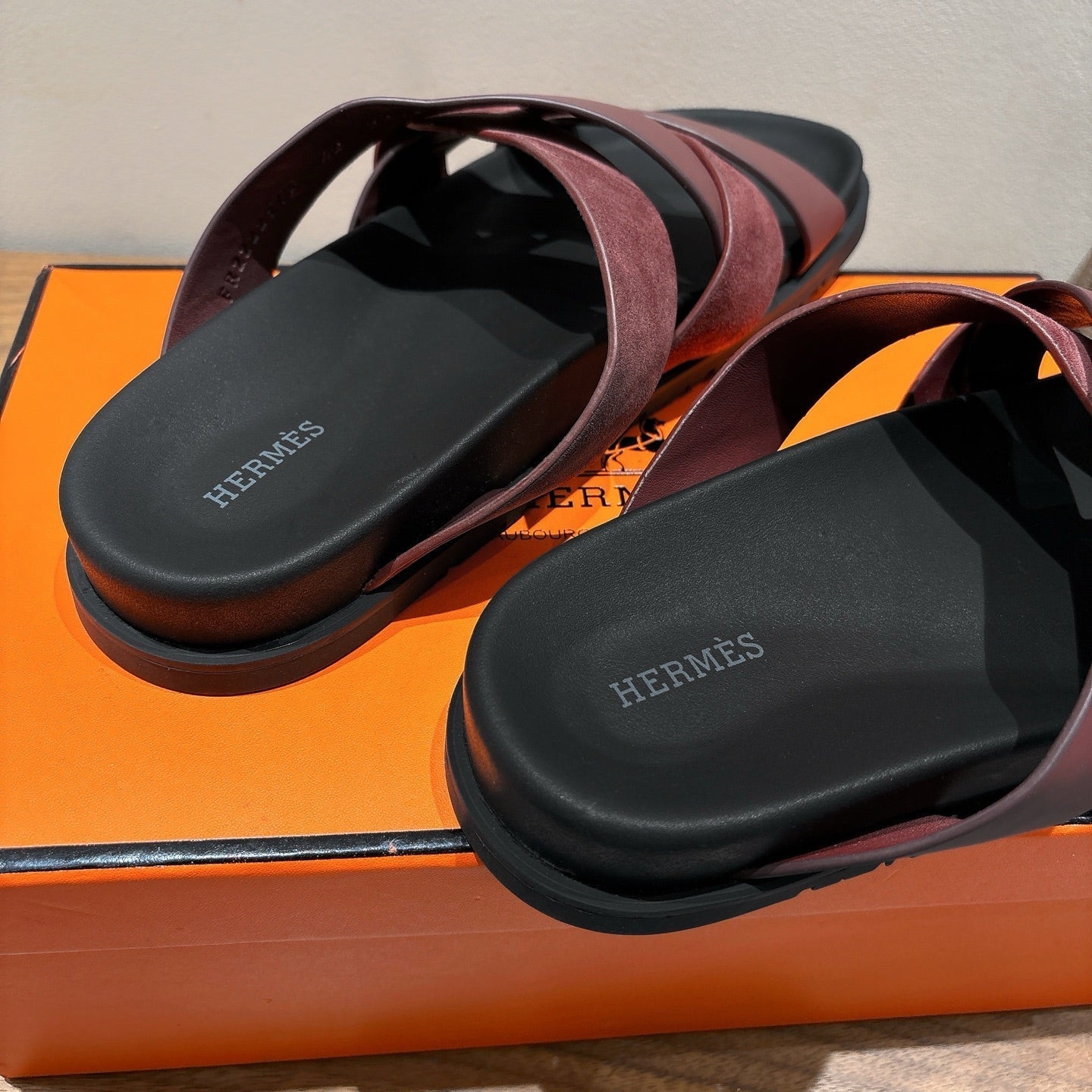 HM 25 Kazimir Sandal Calfskin Suede