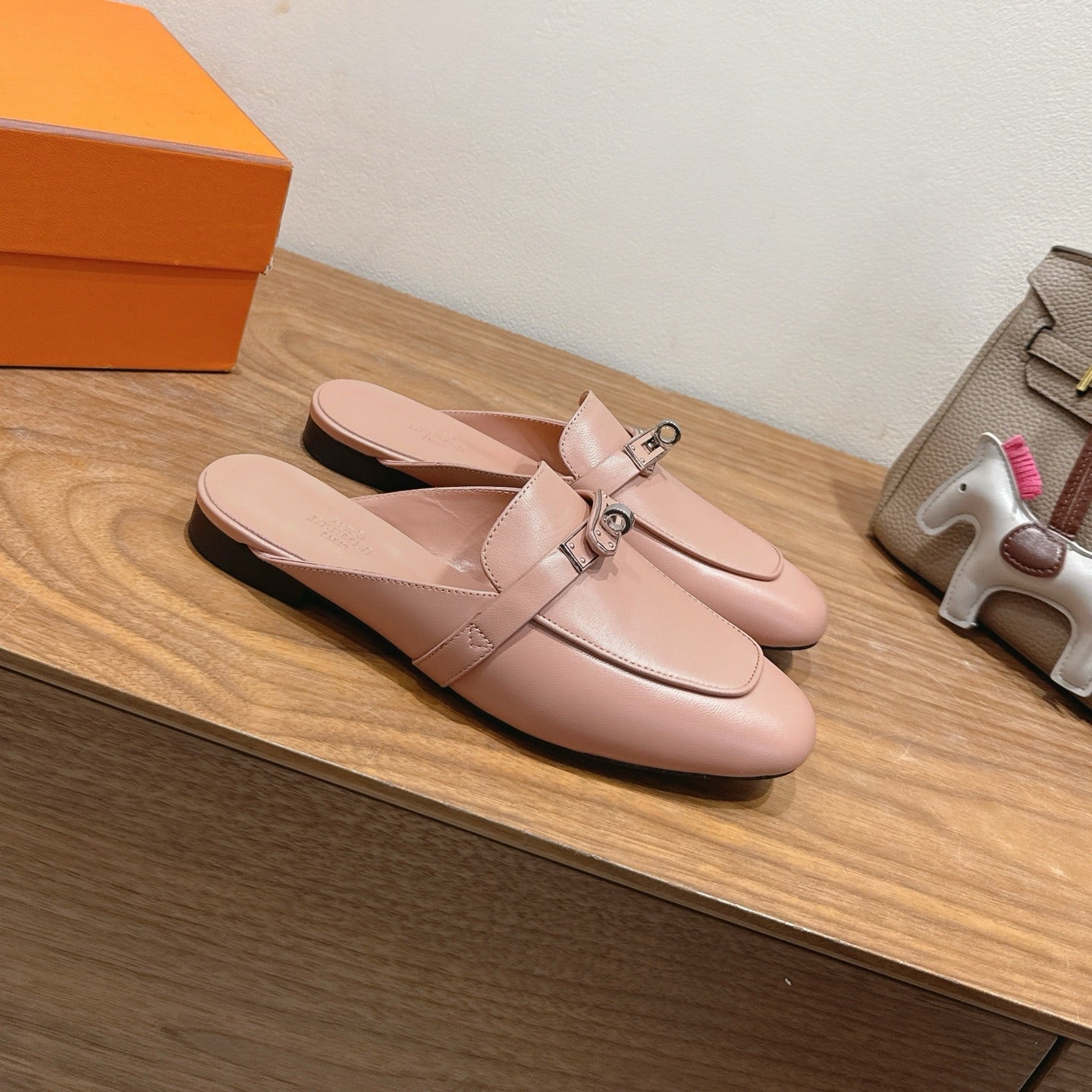 HM 26s Kelly Mule In Light Pink Calfskin Silver Hardware