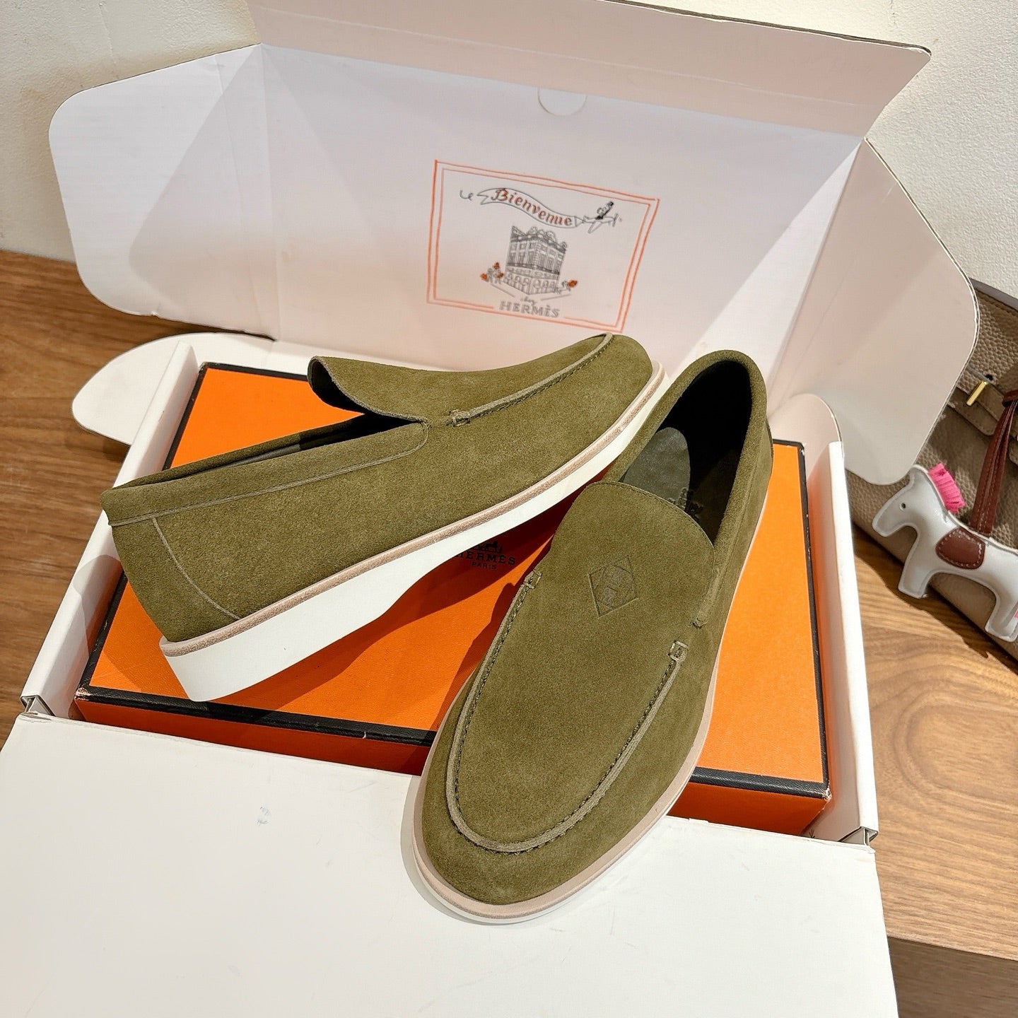 HM Impact Loafers Olive Green Suede 526169