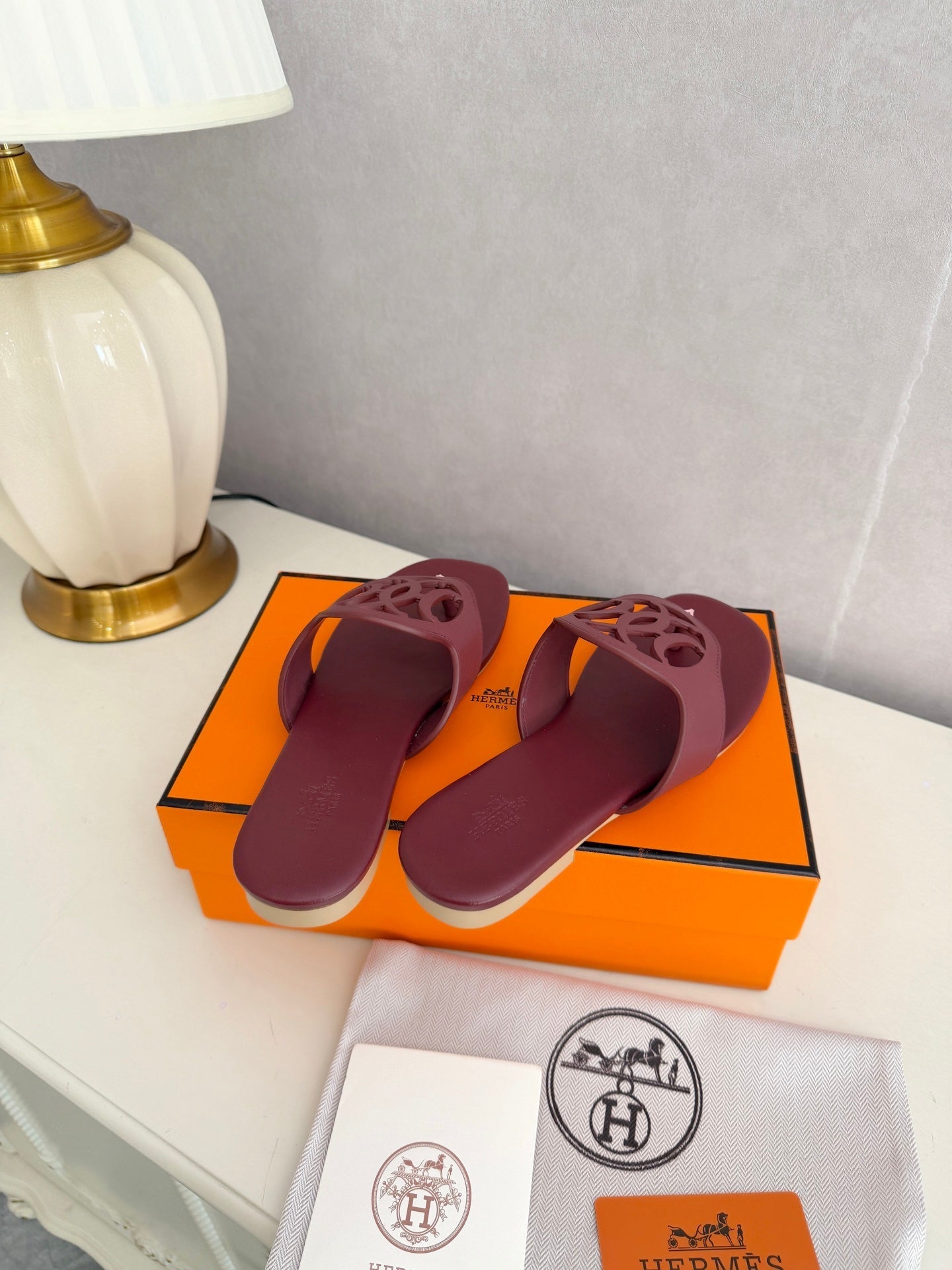 HM Mage Sandal Burgundy Lambskin 605909