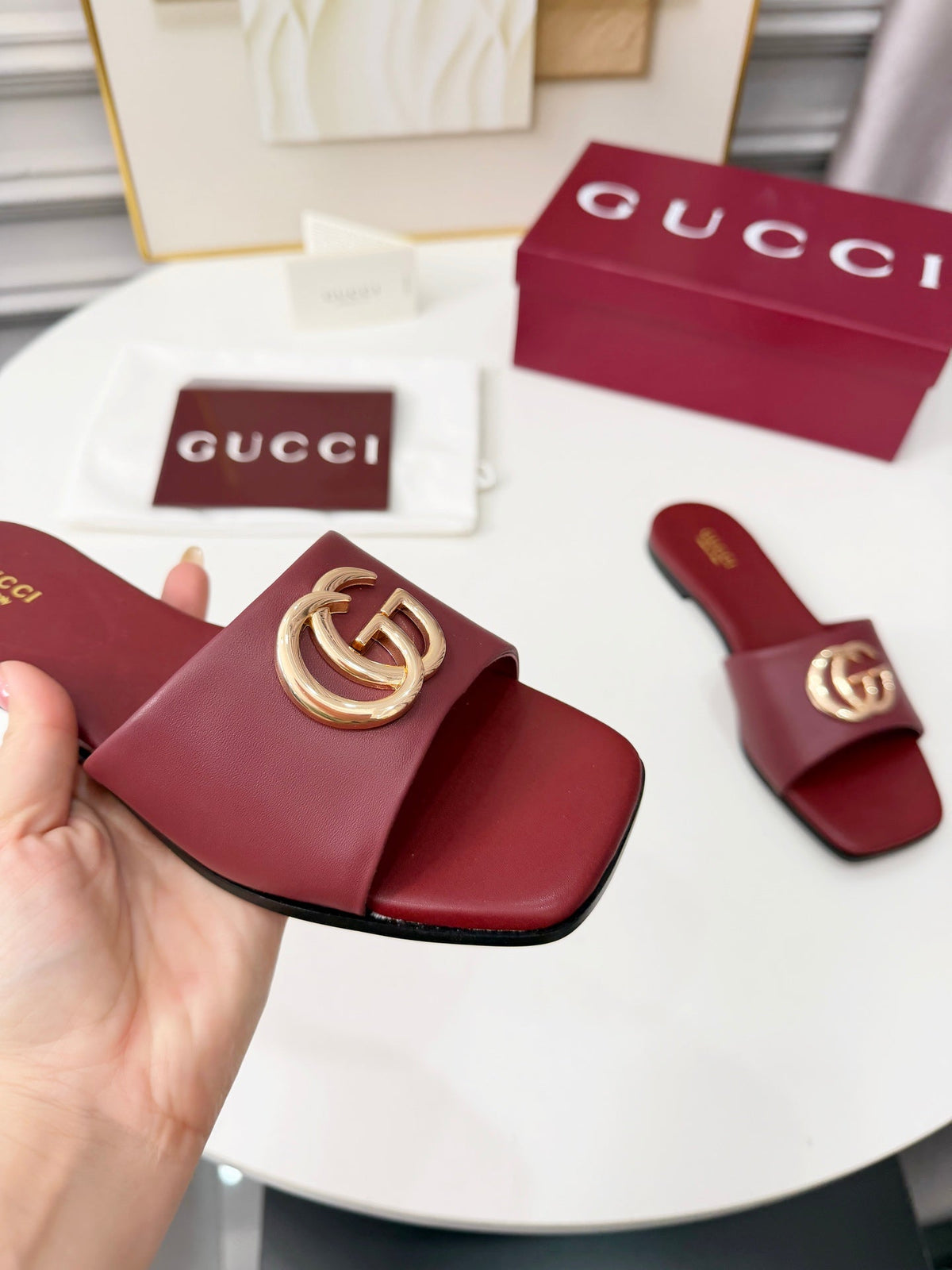GG 2026 Early Spring Mule Burgundy Sheepskin 688520