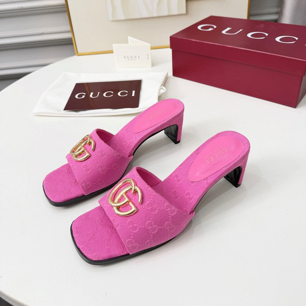 GG 2026 Early Spring Sandals Hot Pink Canvas Sheepskin 688524