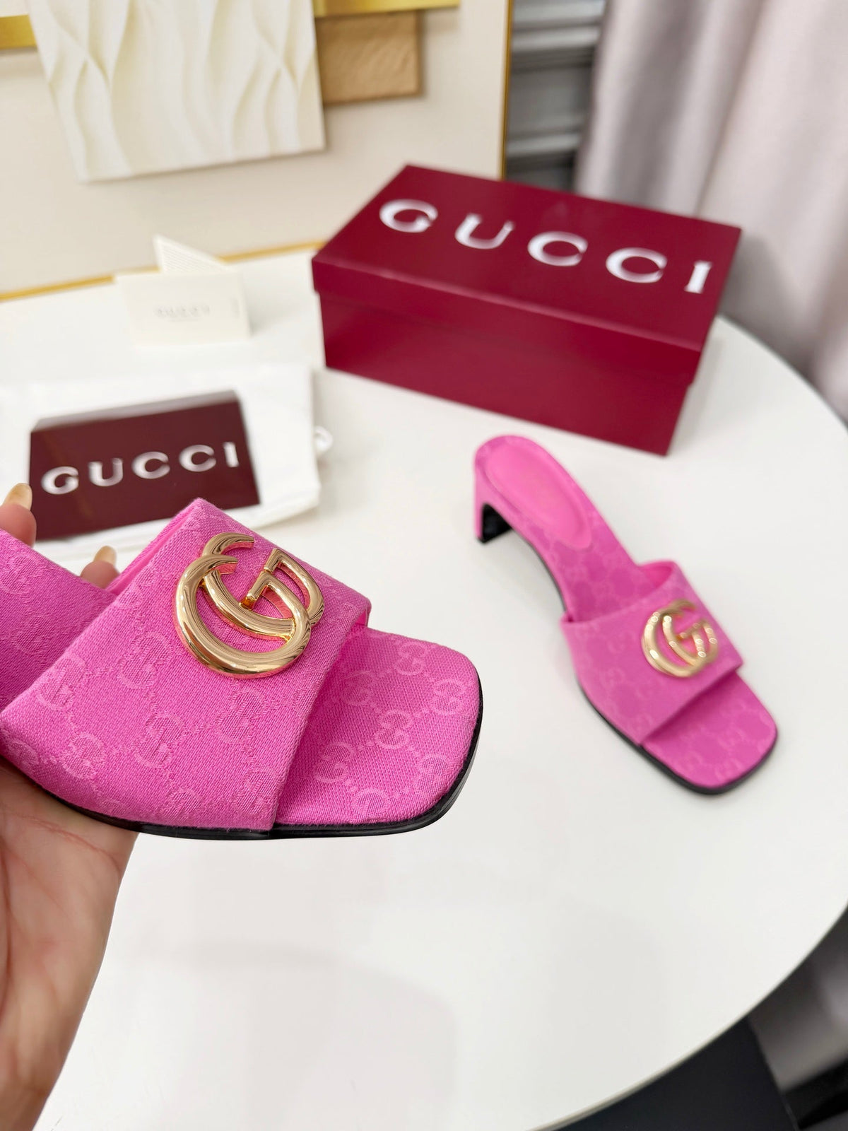 GG 2026 Early Spring Sandals Hot Pink Canvas Sheepskin 688524