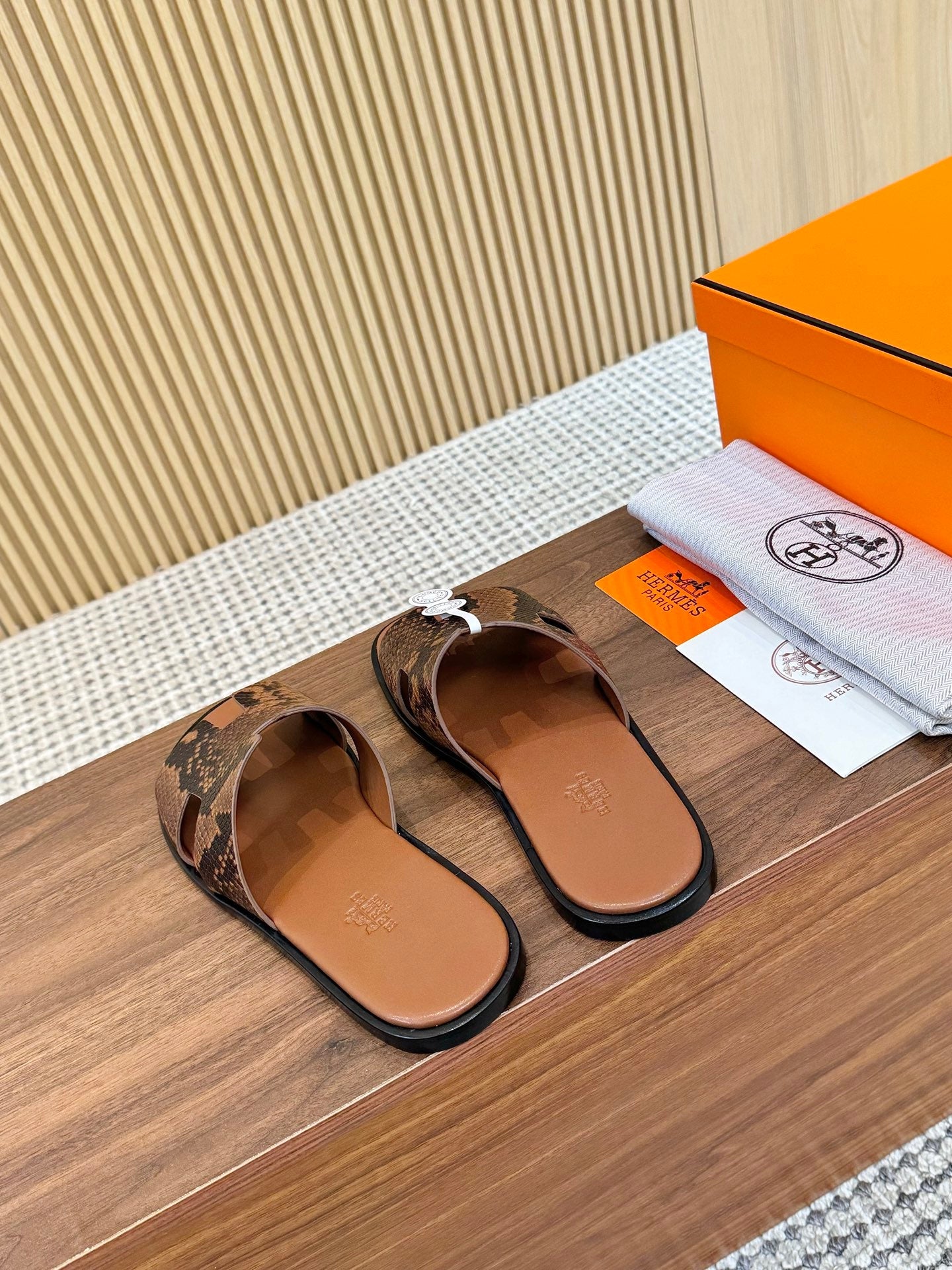 HM Izmir Sandals Brown Snakeskin 799287