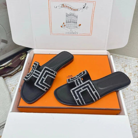 HM 26ss Oran Sandals Black Cowhide 625227
