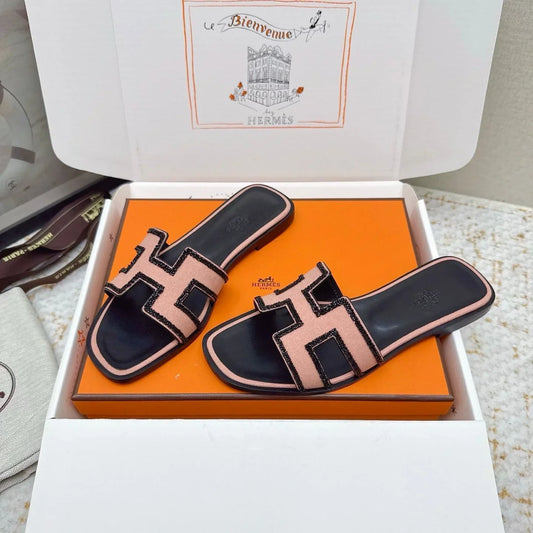 HM 26ss Oran Sandals Black Pink Sheepskin Rhinestone 625232