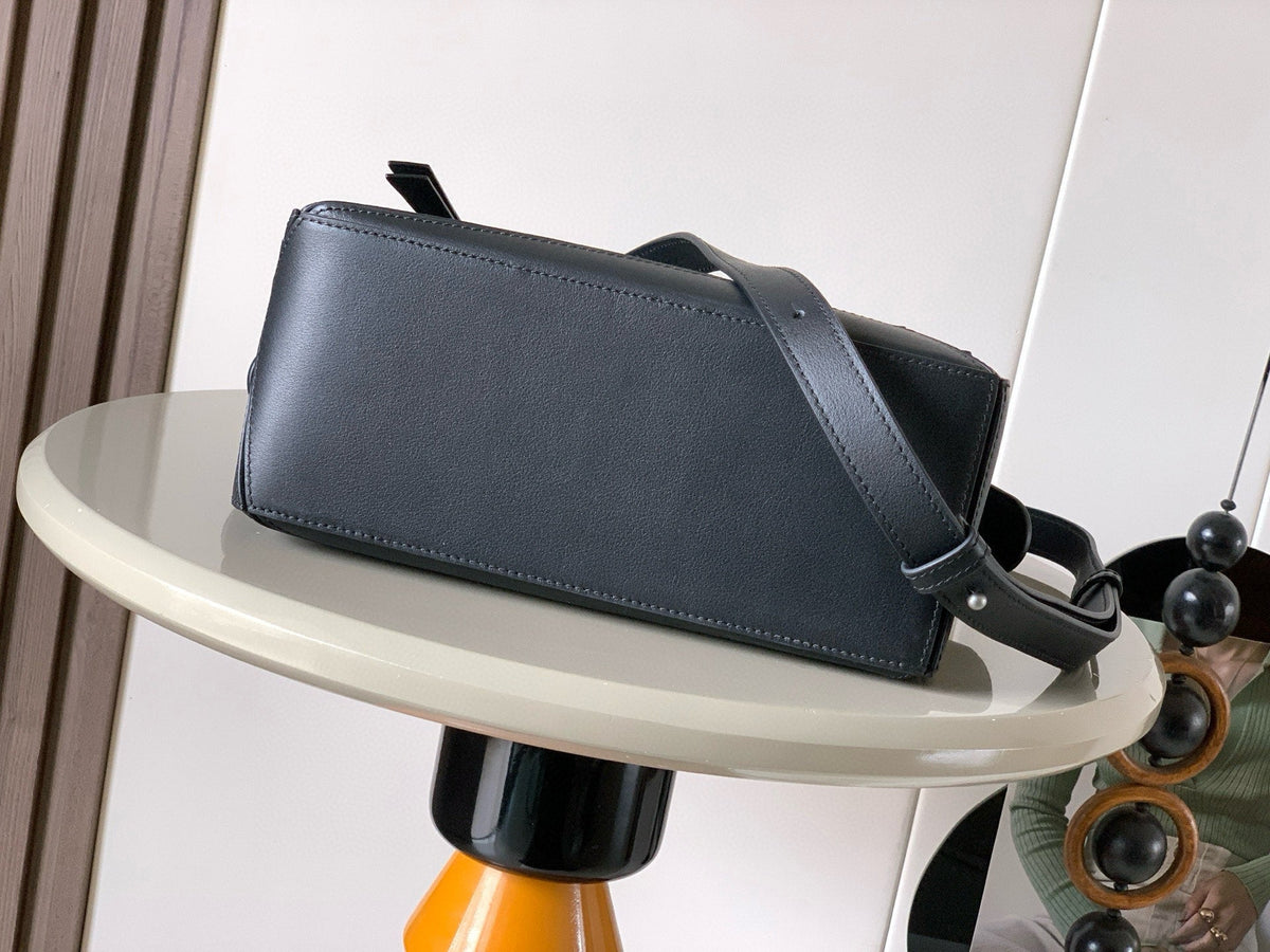 Loewe Panta Small Puzzle Bag 24cm Black Glossy Calfskin