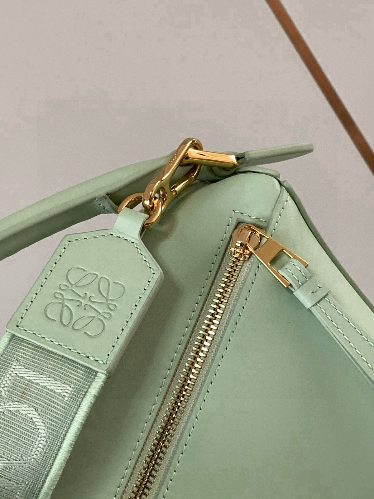 Loewe Puzzle Bag 24cm Light Mint Green Soft Nappa Calfskin