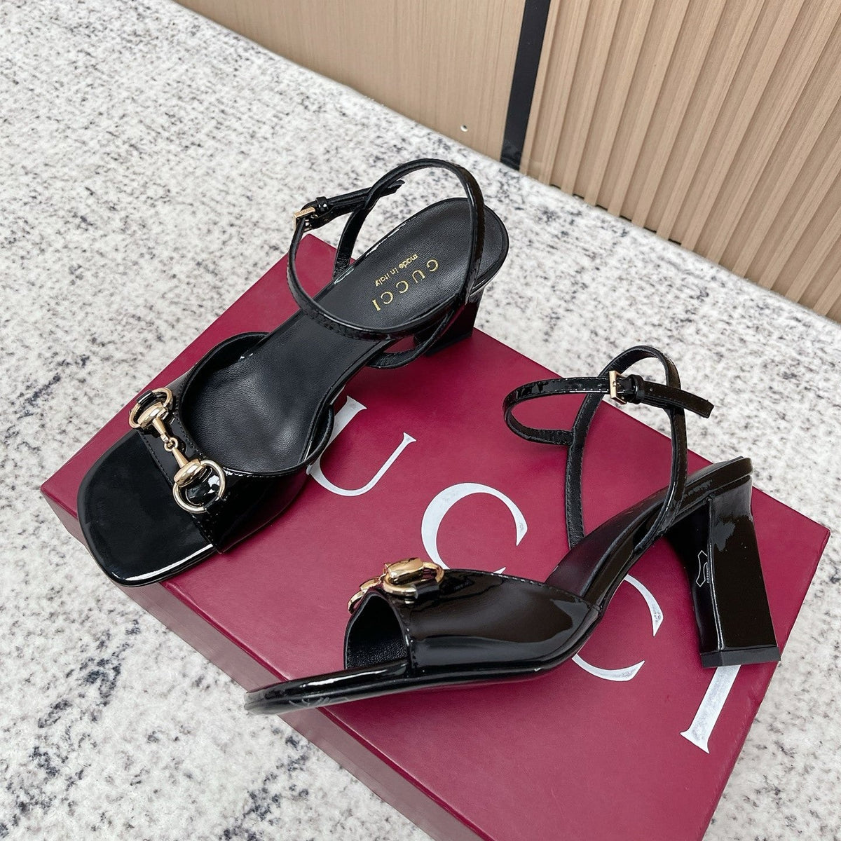 GG Signora Sandals 8.5cm Black Shiny Leather 752220