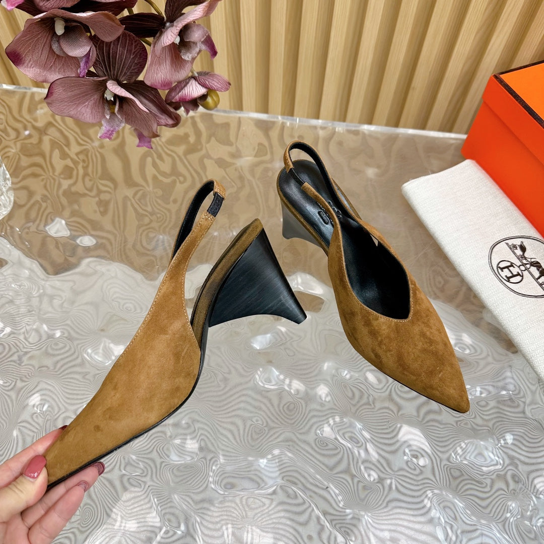 HM Intime 75 Pump Brown Suede 957095