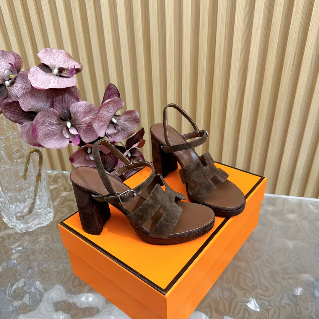HM Jazz 90 Sandal In Walnut Brown Suede