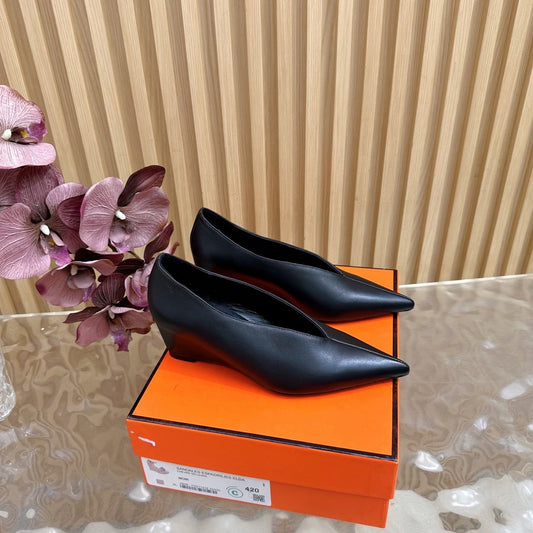 HM Louna 55 Pump 50mm Black Sheepskin 498200