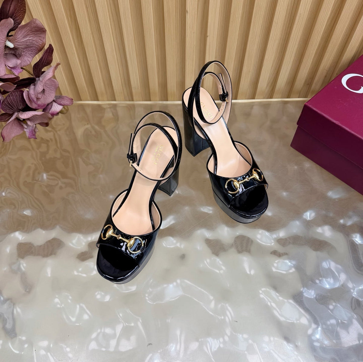 GG 26s Horsebit Platform Sandals 11cm Black Patent Leather 886498