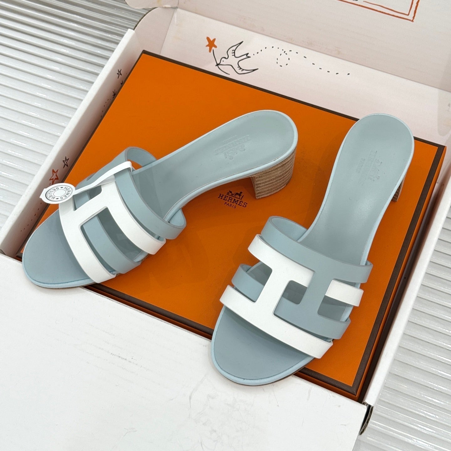HM 26s Strappy Sandals Stale Blue White Sheepskin 905791