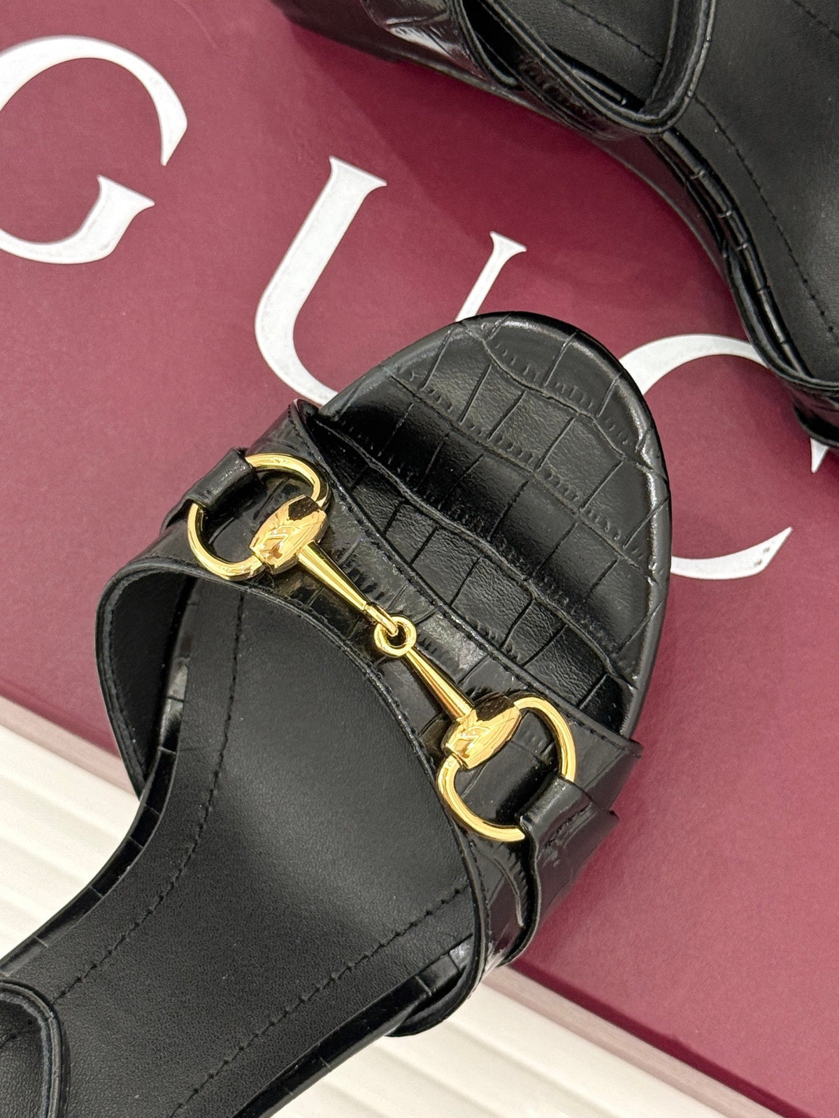 GG 26s Donna Wedge Sandal 8cm Black Embossed Sheepskin 991717