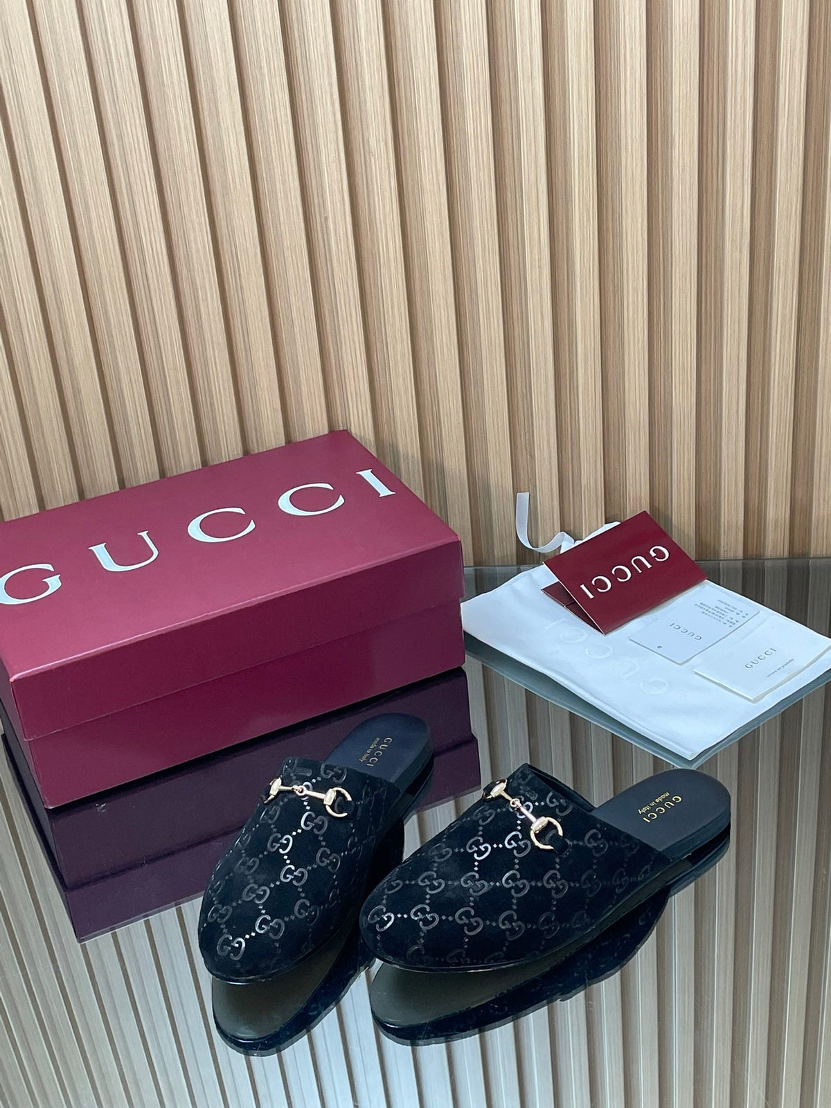 Gucci 25 Horsebit Mule Black GG Suede 563078