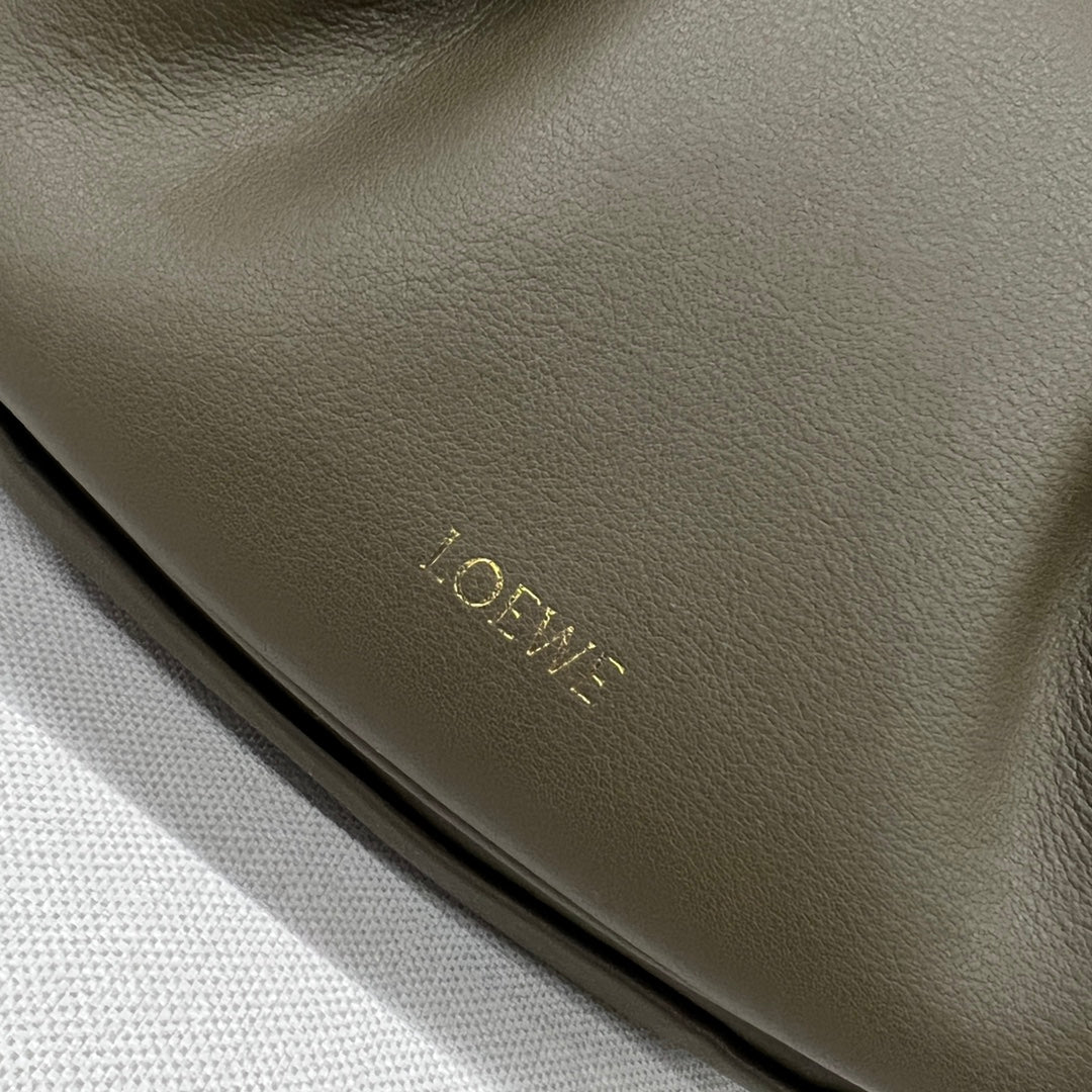 Loew Paseo Shoulder Bag 25cm Dark Olive Cowhide