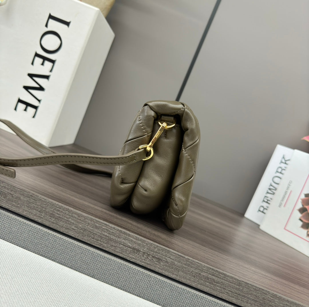 Loewe 25s Puffer Goya Bag 20 Khaki Green Lambskin