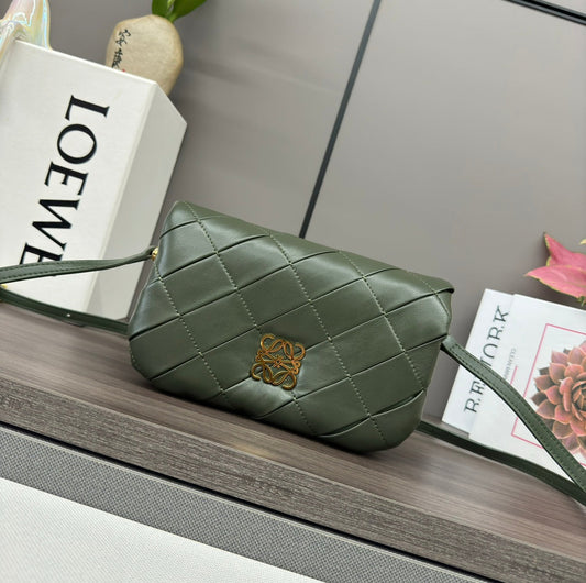 Loewe 25s Puffer Goya Bag 20 Bottle Green Lambskin