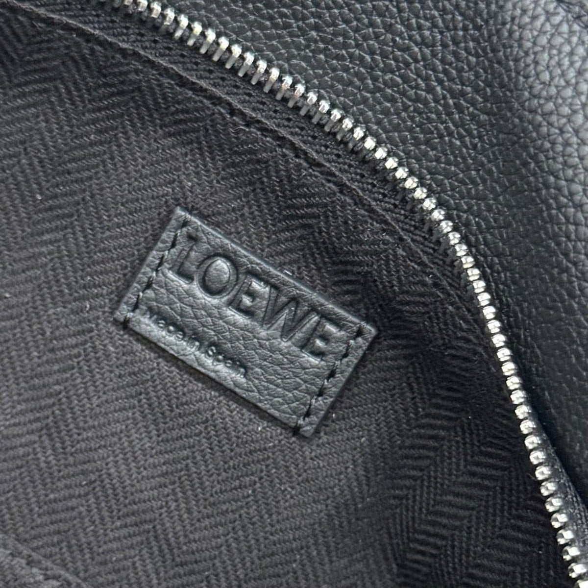 Loewe Puzzle Waist Bag 24 Black Cowhide