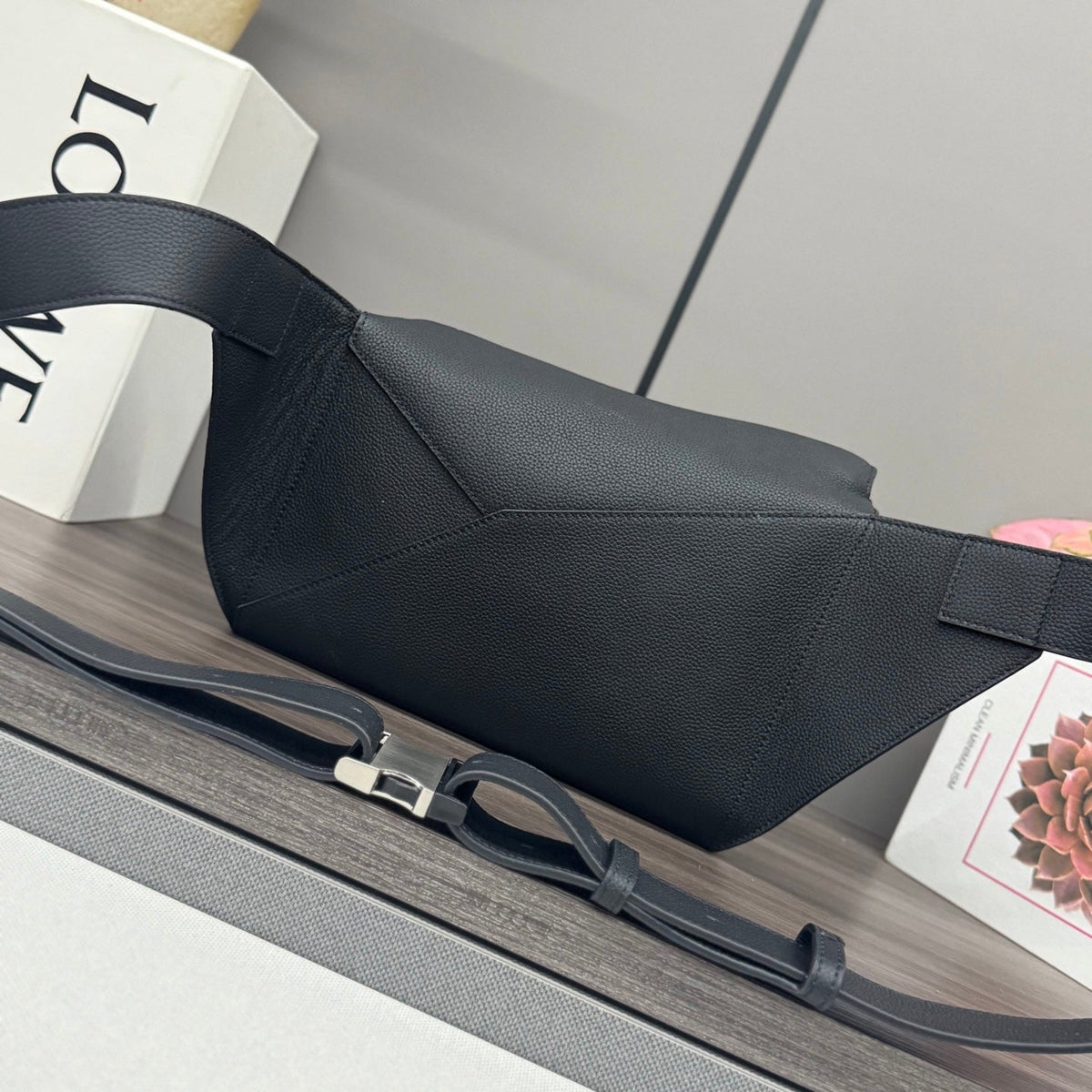 Loewe Puzzle Waist Bag 24 Black Cowhide