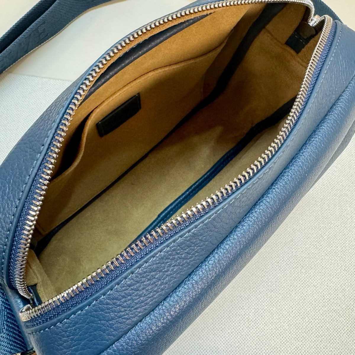 Loewe Messenger Bags 23 Navy Blue Cowhide