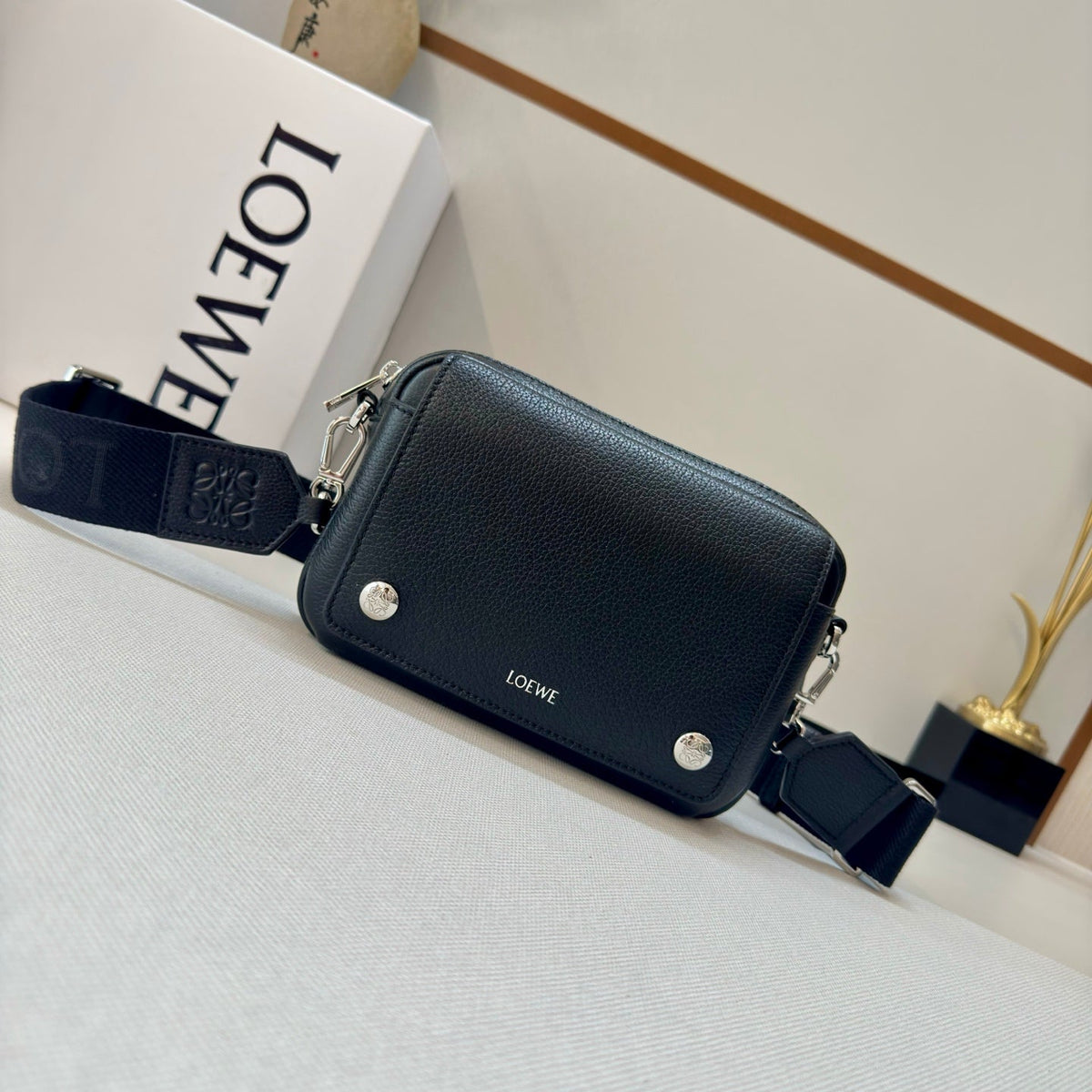 Loewe Messenger Bags 20 Black Cowhide
