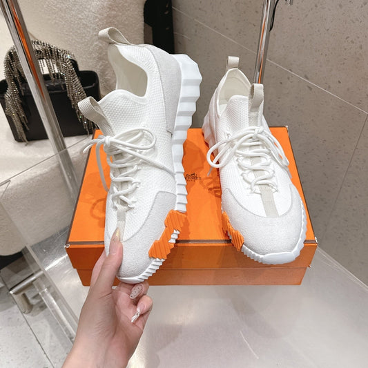 HM Lift Slip-On Sneaker White Orange Black Fabric Suede 608248