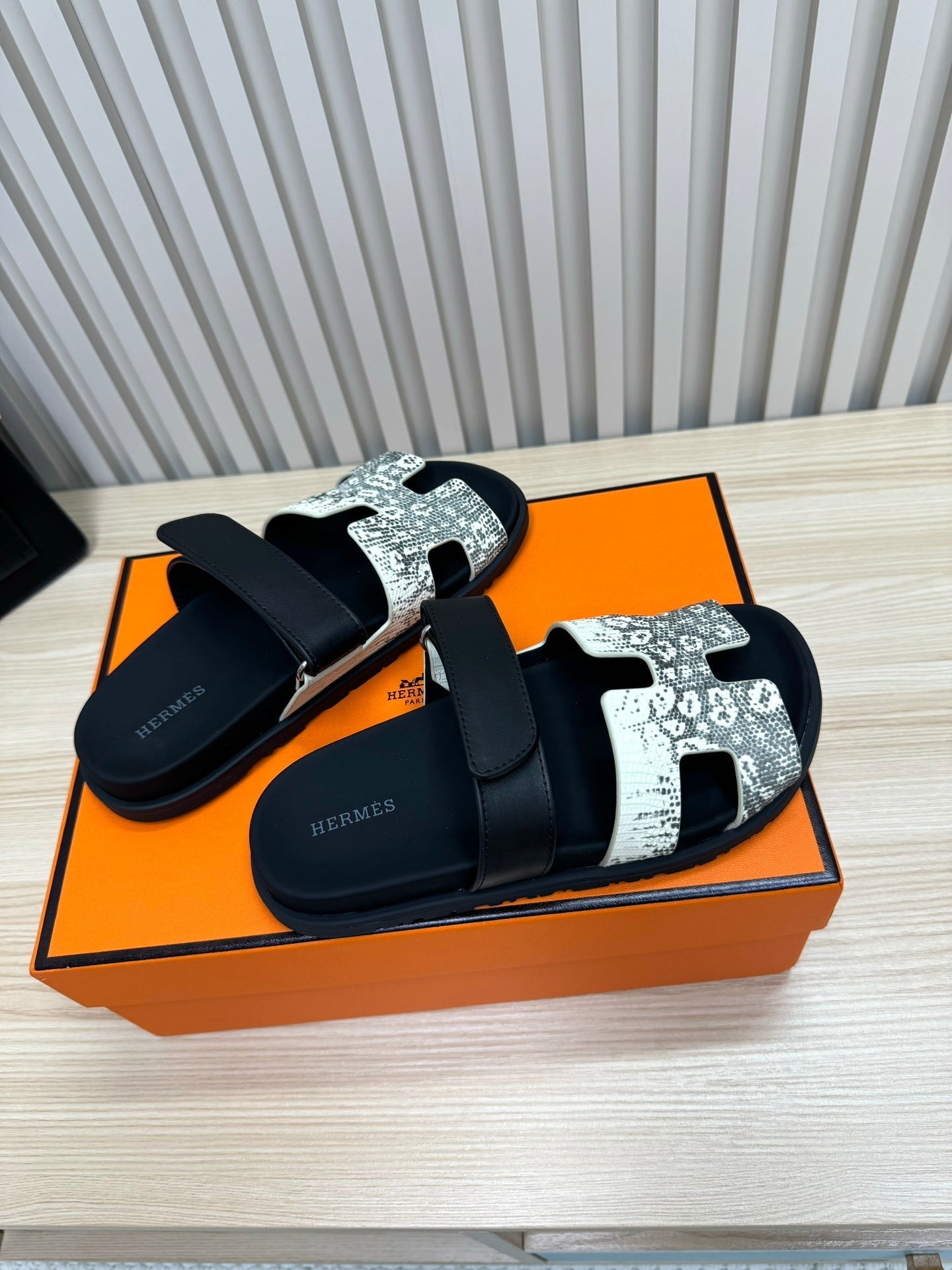 HM Chypre Sandal Black White Python Skin Pattern 618579