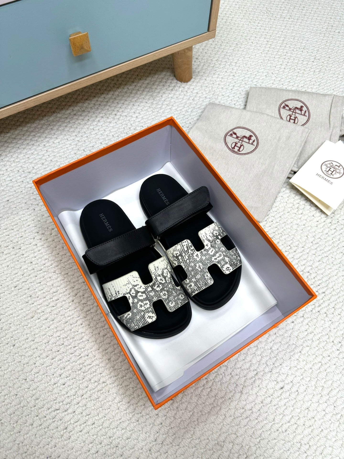 HM Chypre Sandal Black White Python Skin Pattern 618579