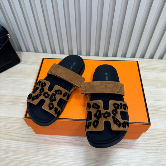 HM Chypre Sandal Black Camel Suede Wool Leather 618574