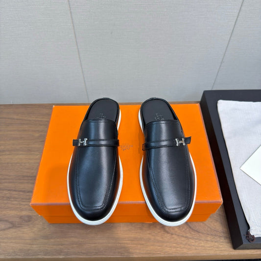 HM 25s Like Mule Black Lambskin Rubber 465666
