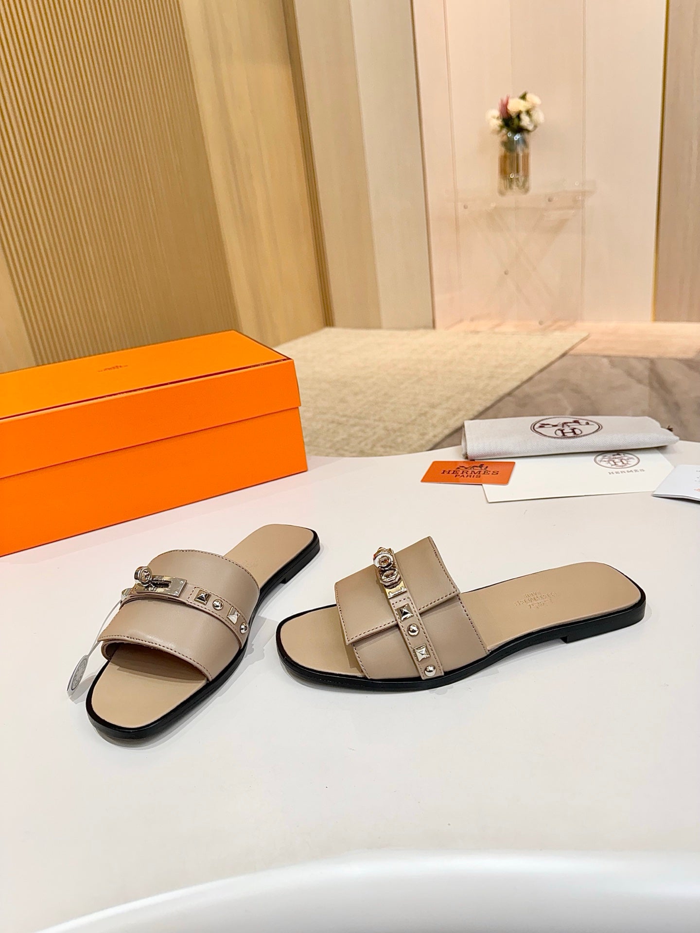 HM 26s Giulia Sandal In Light Brown Calfskin Silver Hardware