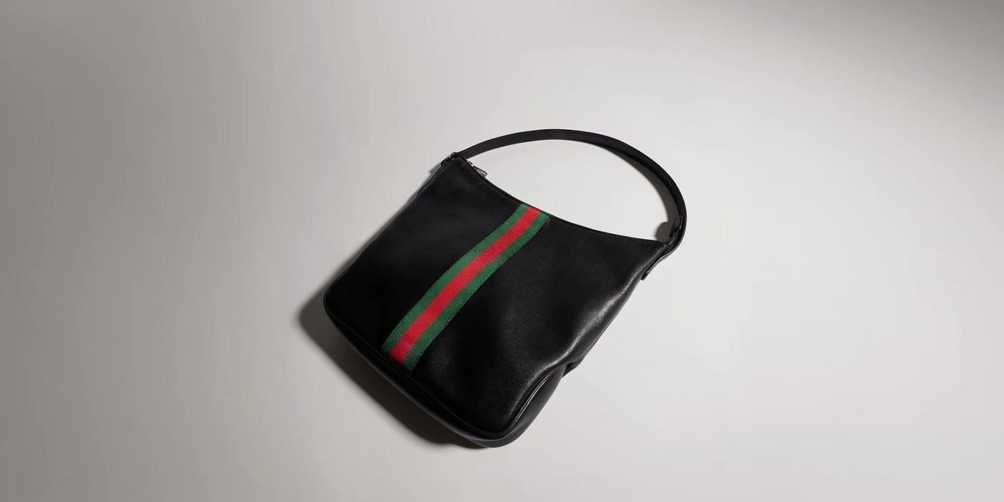 Gucci 2026 Lunetta Crossbody Bag 26cm Black Calfskin