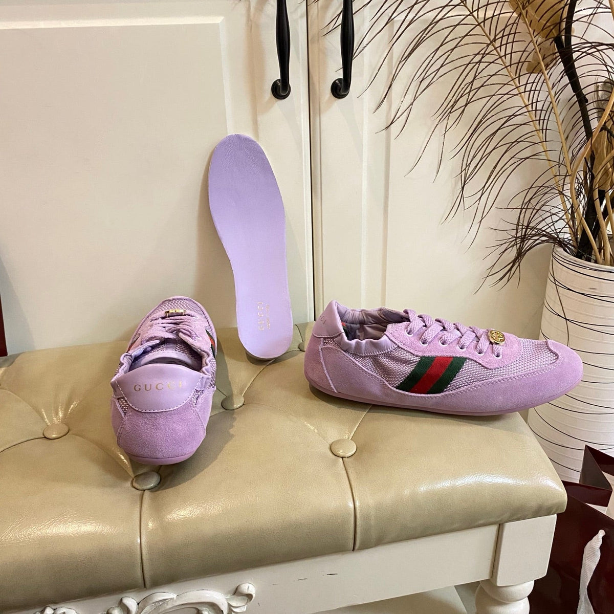Gucci 26s Sneaker In Light Purple Suede And Mesh Fabric
