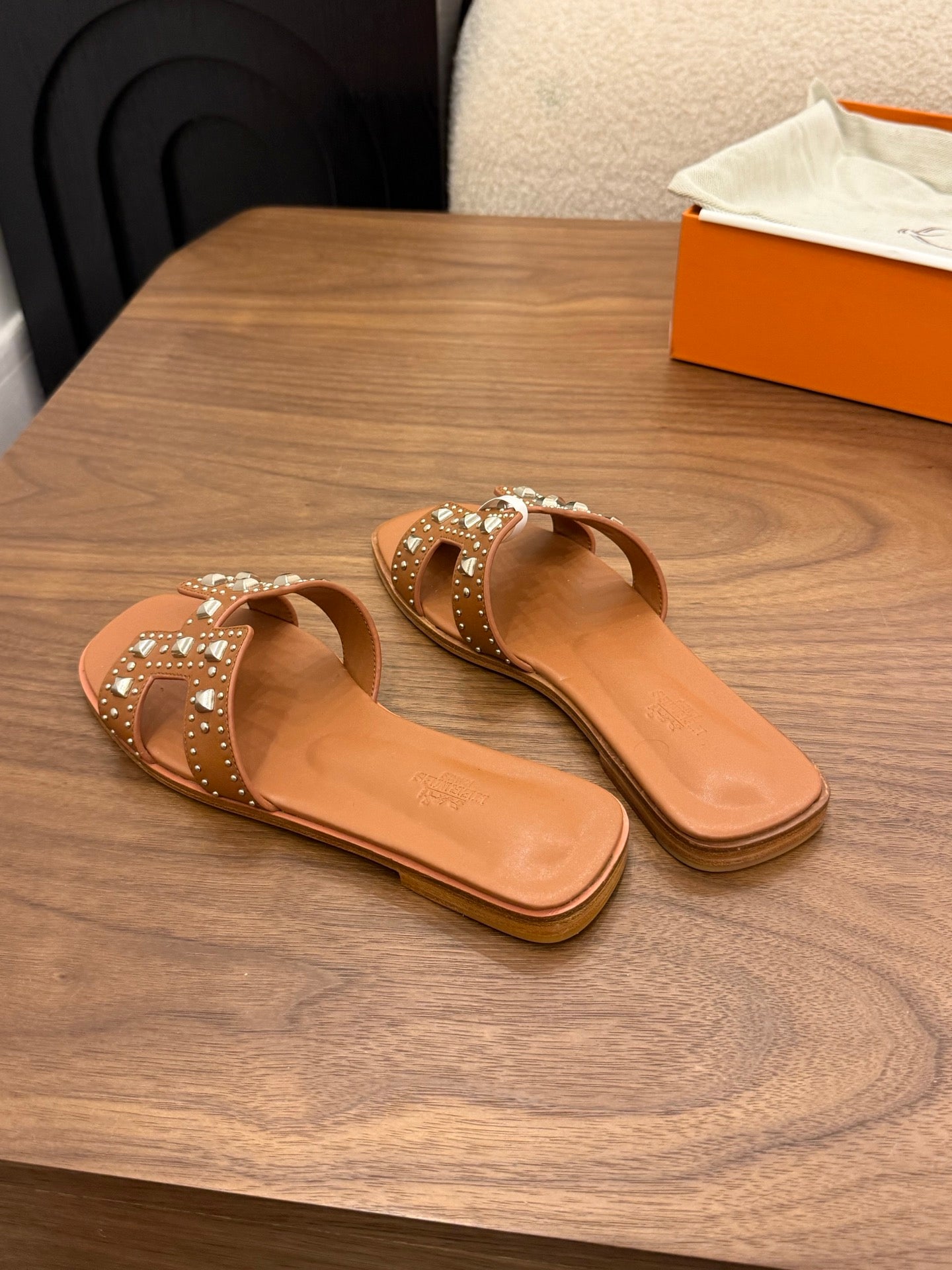 HM 26s Oran Studded Sandals In Brown Calfskin