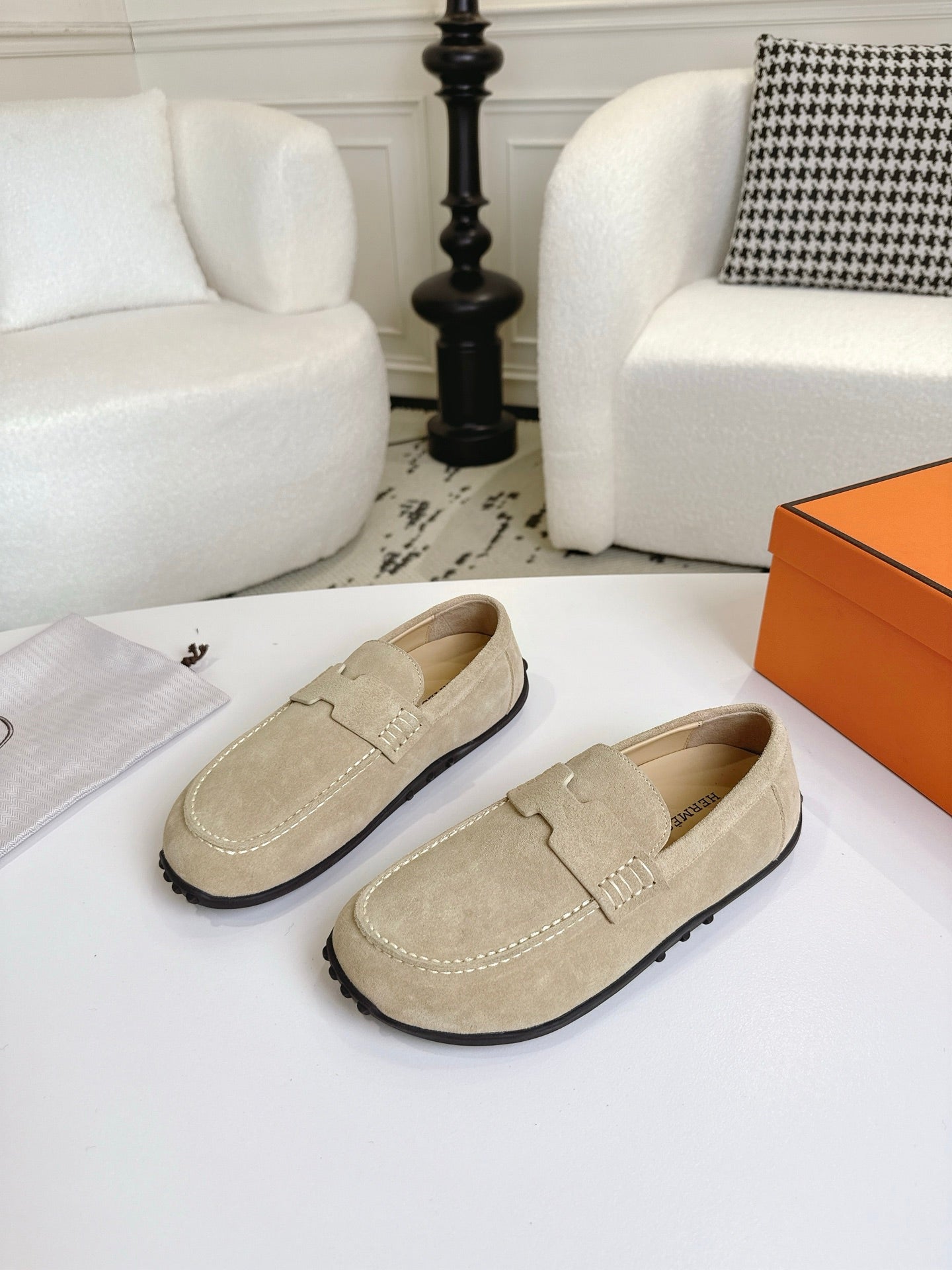 HM Lazy Loafers Light Taupe Suede 523335