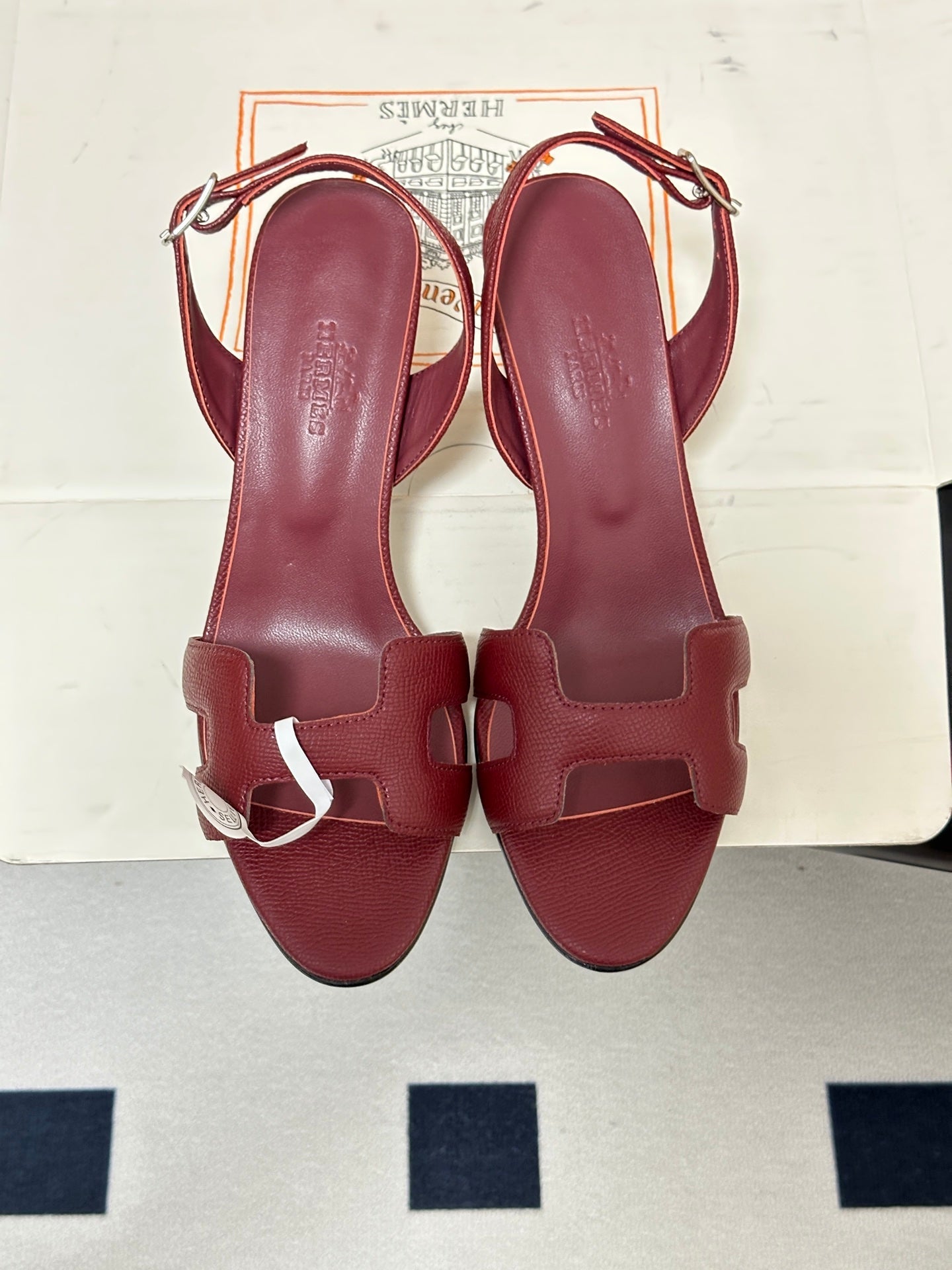 HM Holy Sandal Burgundy Cowhide 835008