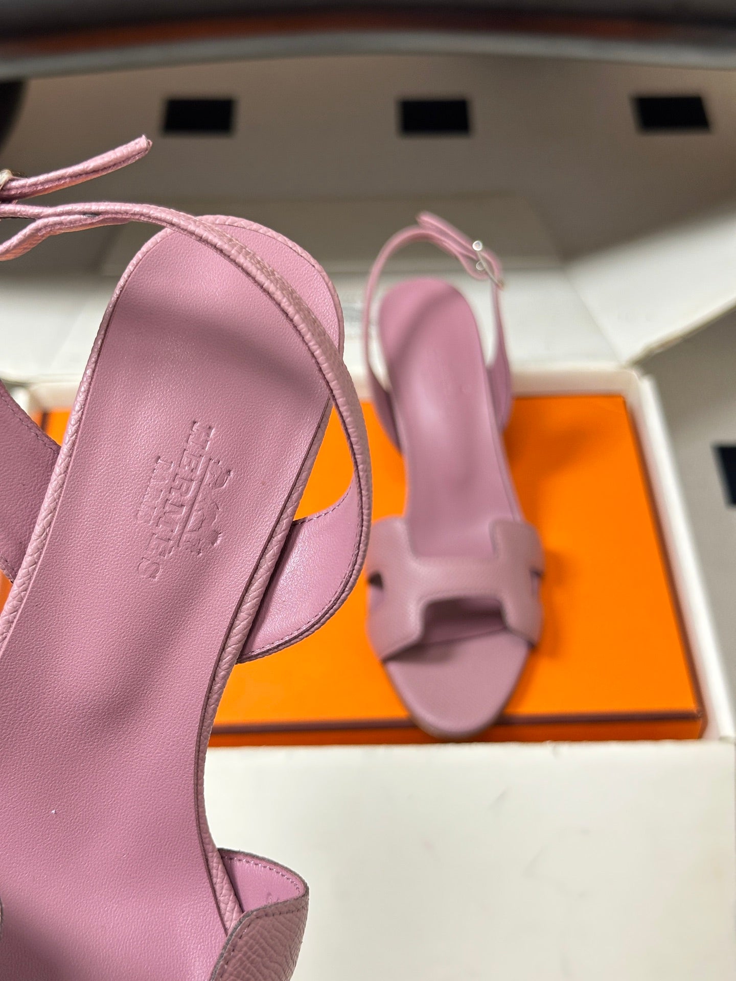 HM Holy Sandal Light Pink Cowhide 835009