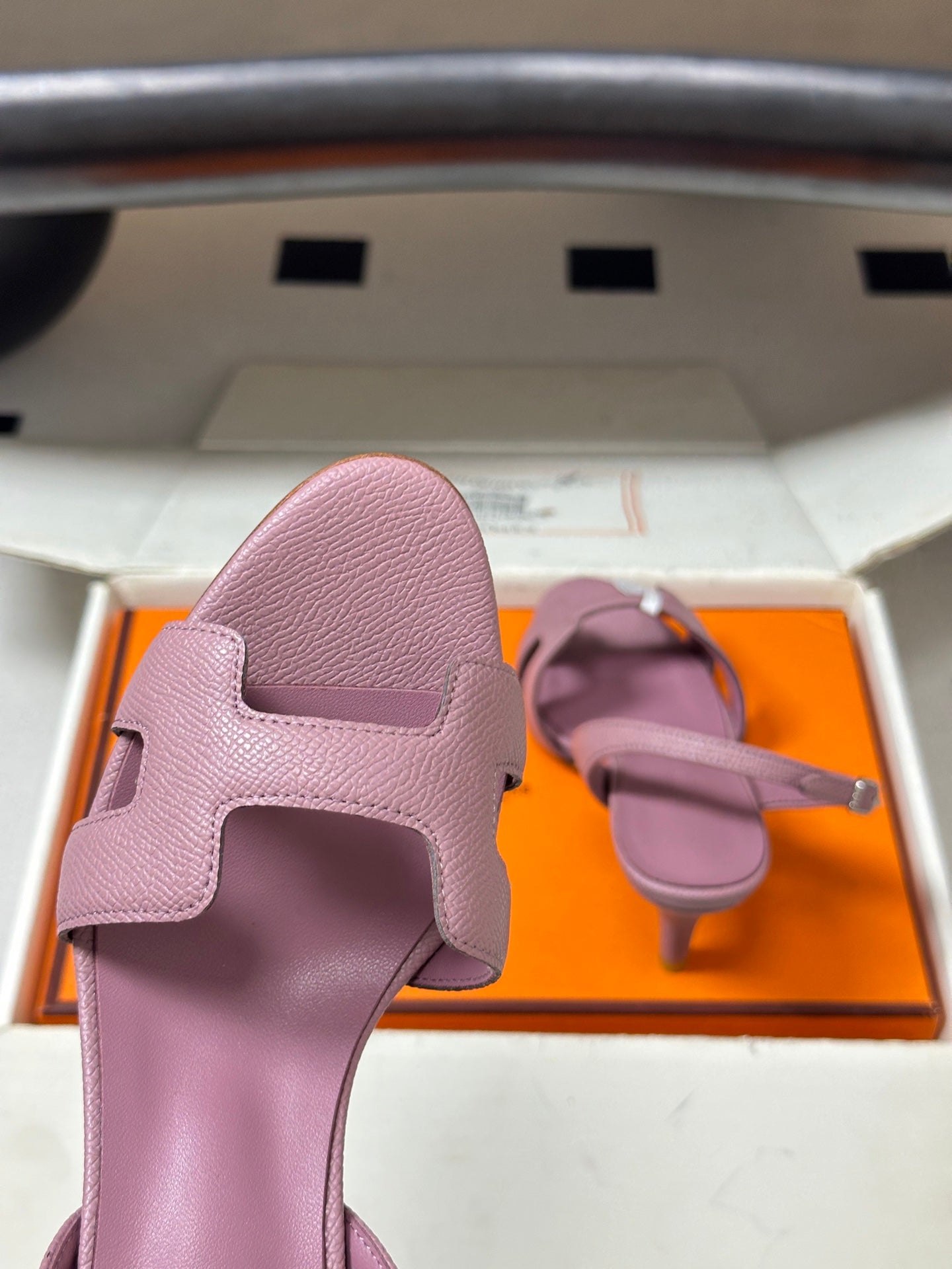HM Holy Sandal Light Pink Cowhide 835009