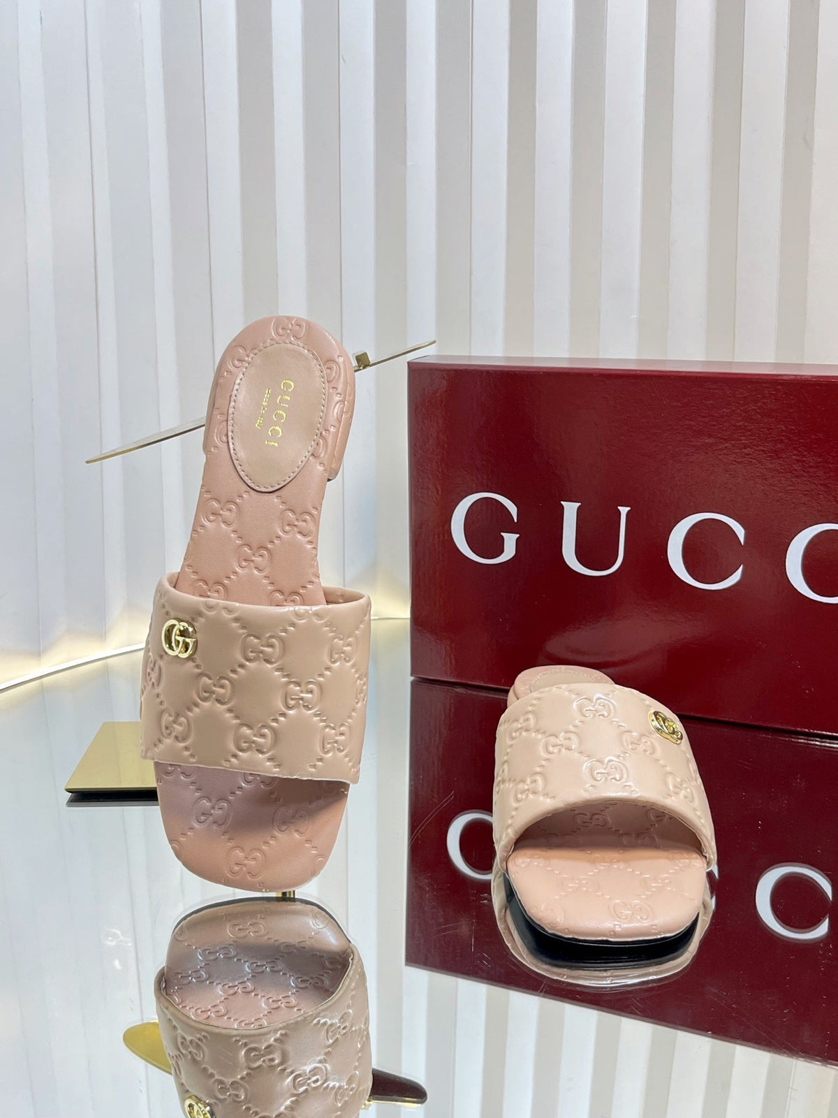 GC Double G Slide Sandals Nude Embossed Leather 294632