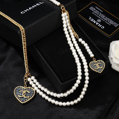 CHANEL 25S CHAIN BELT IN WHITE PEARL 614480