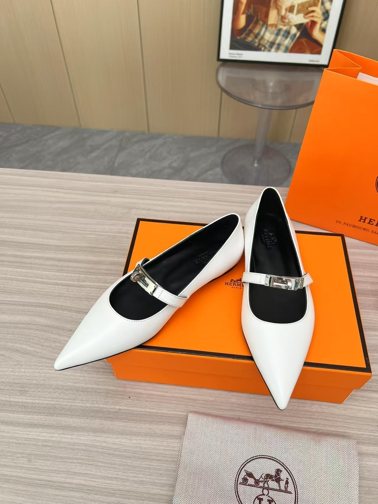 Kiara Slingback Flat White Calfskin 214057