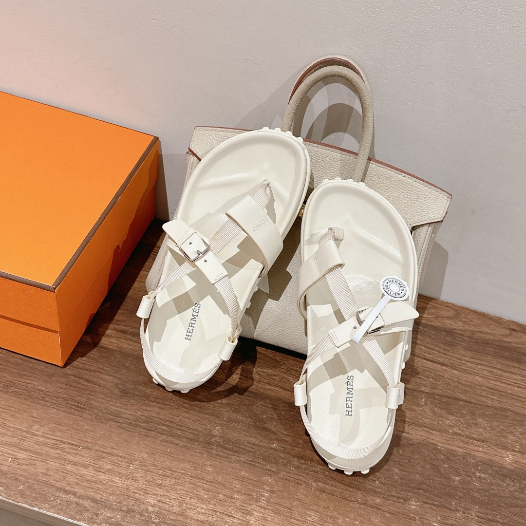 HM Inboard Sandals White Canvas Leather 849582