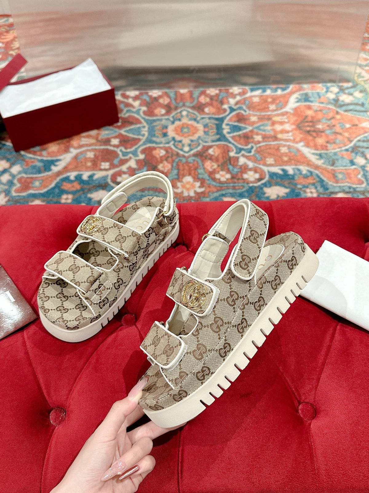 GG 26s Double G sandals Beige Brown Canvas 929386