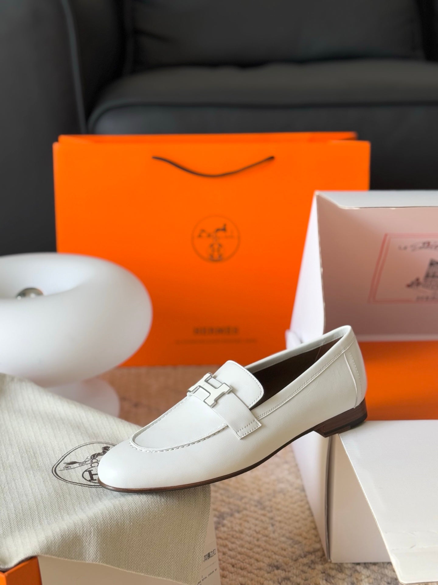 HM Paris Loafers White Calfskin 581242